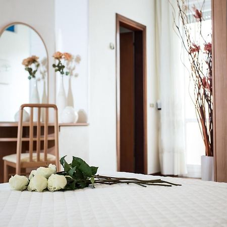 Hotel Continental Gatteo a Mare Luaran gambar