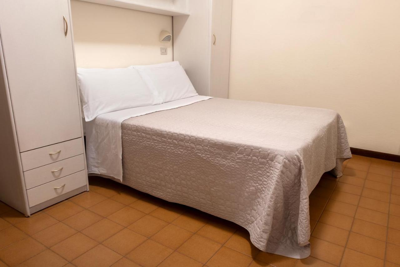 Hotel Continental Gatteo a Mare Luaran gambar